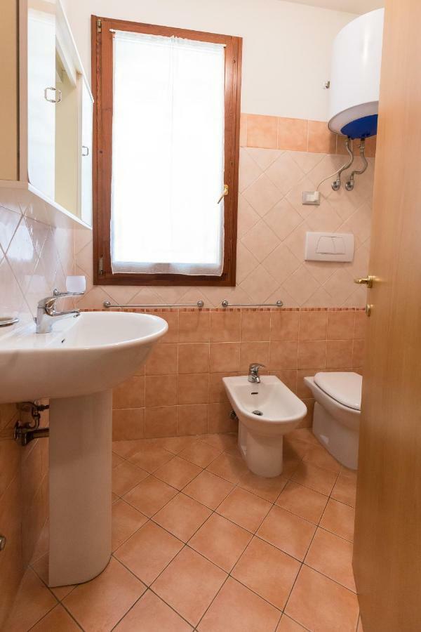 Le Terrazze Apartments Lido di Spina Εξωτερικό φωτογραφία