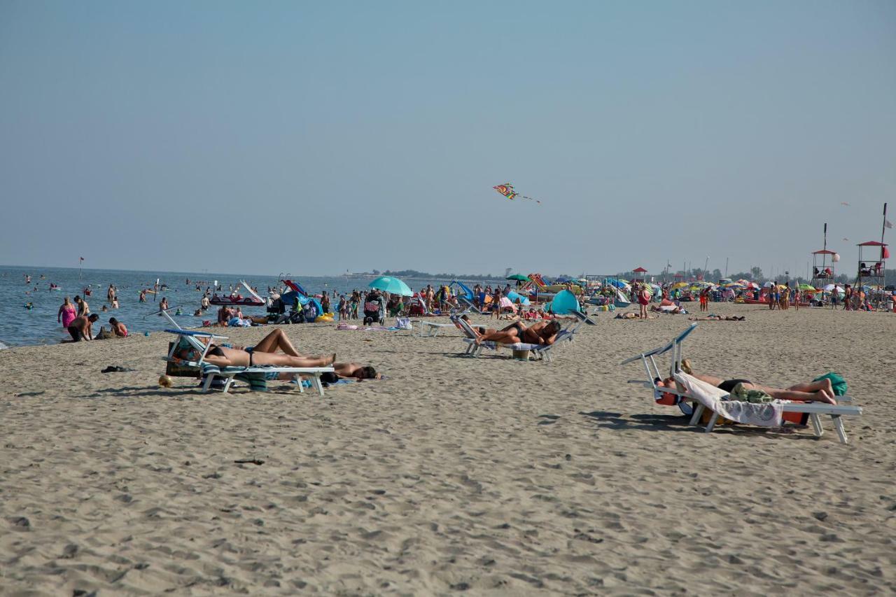 Le Terrazze Apartments Lido di Spina Εξωτερικό φωτογραφία