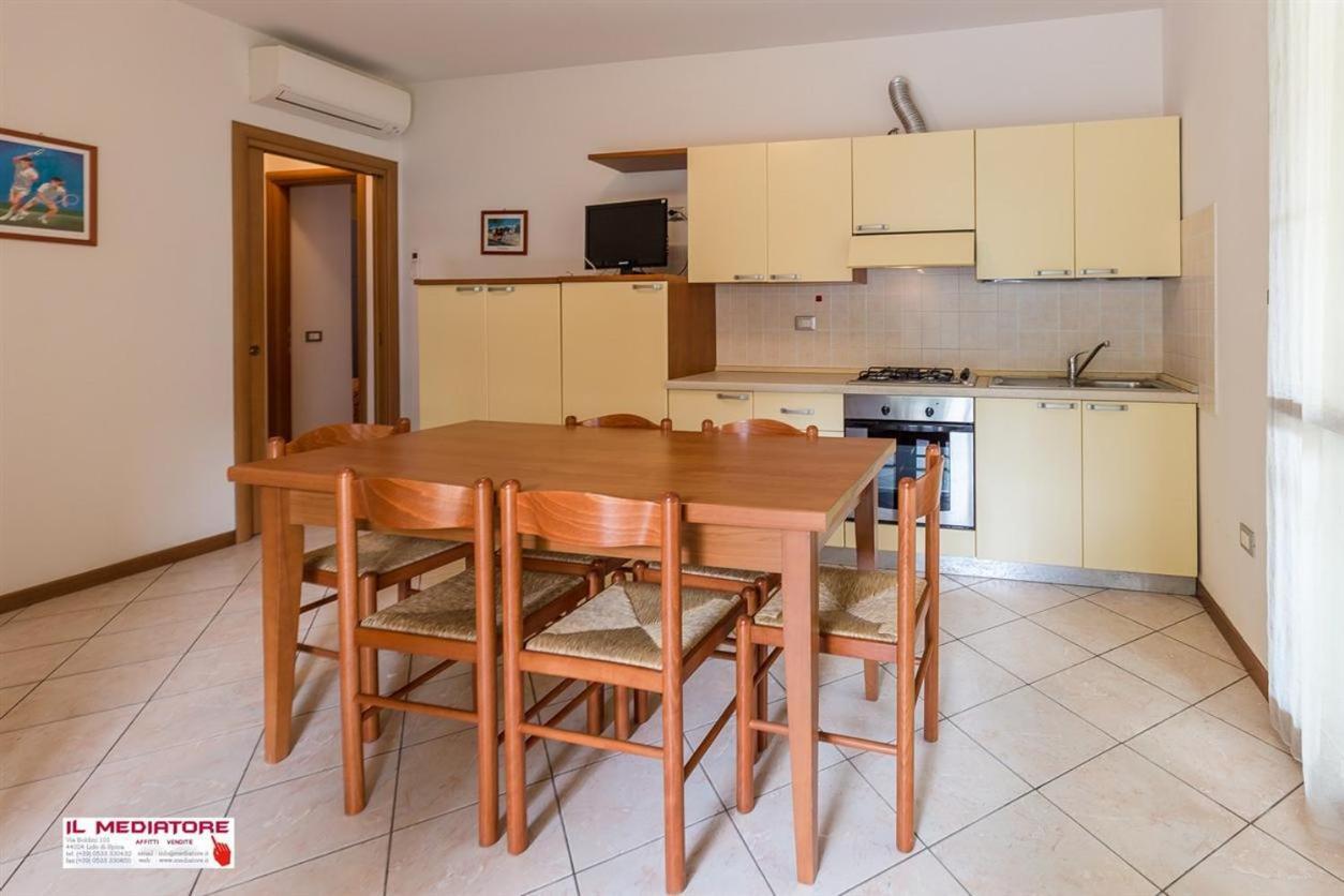 Le Terrazze Apartments Lido di Spina Εξωτερικό φωτογραφία