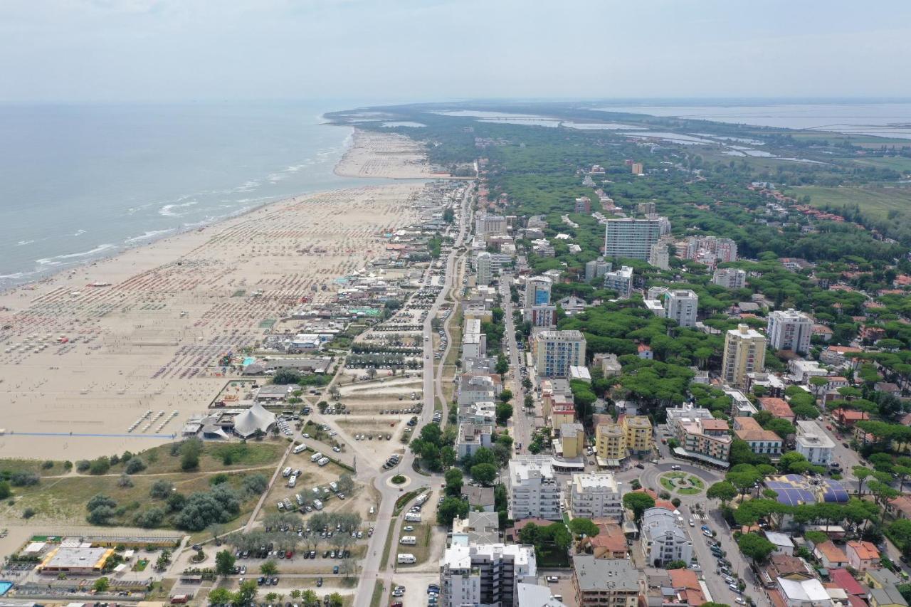 Le Terrazze Apartments Lido di Spina Εξωτερικό φωτογραφία